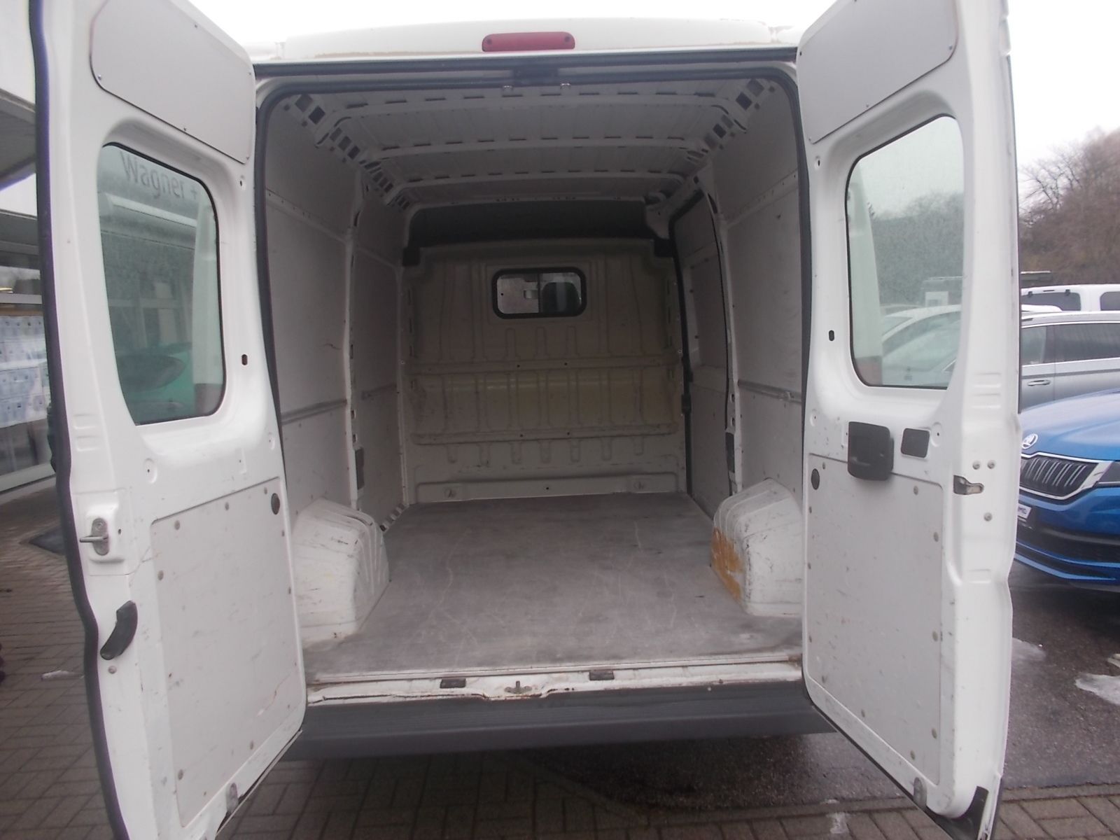 Fahrzeugabbildung Fiat Ducato KaWa 35 L2H2 130 + Klima