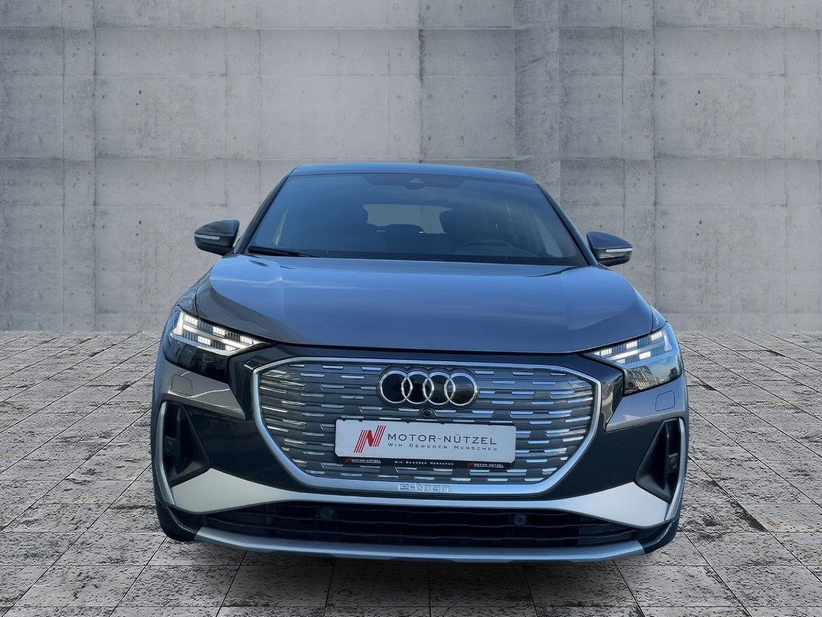 Audi Q4 Sportback 50 e-tron quattro Automatik foto 3