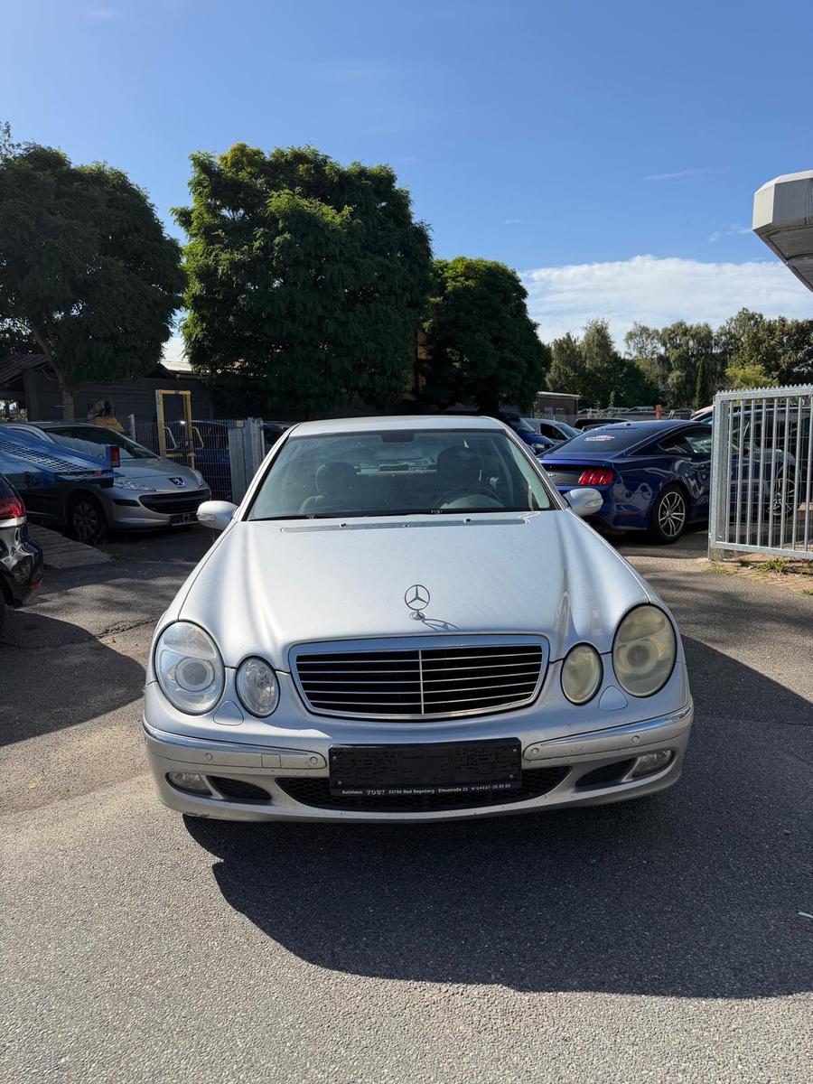 Mercedes-Benz E 280 E Limousine E 280