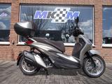 Piaggio Beverly 400 HPE mit Topcase - PIAGGIO BEVERLY 400 HPE