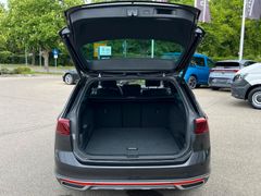 VW Passat Alltrack 200PS  #STH-AHK-H&K-19"-Matrix