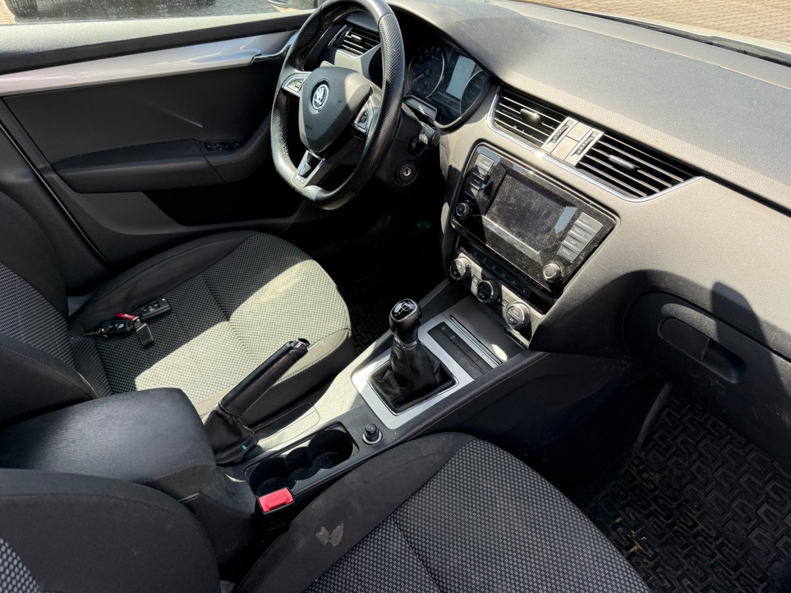 Skoda Octavia 2014 — photo 13
