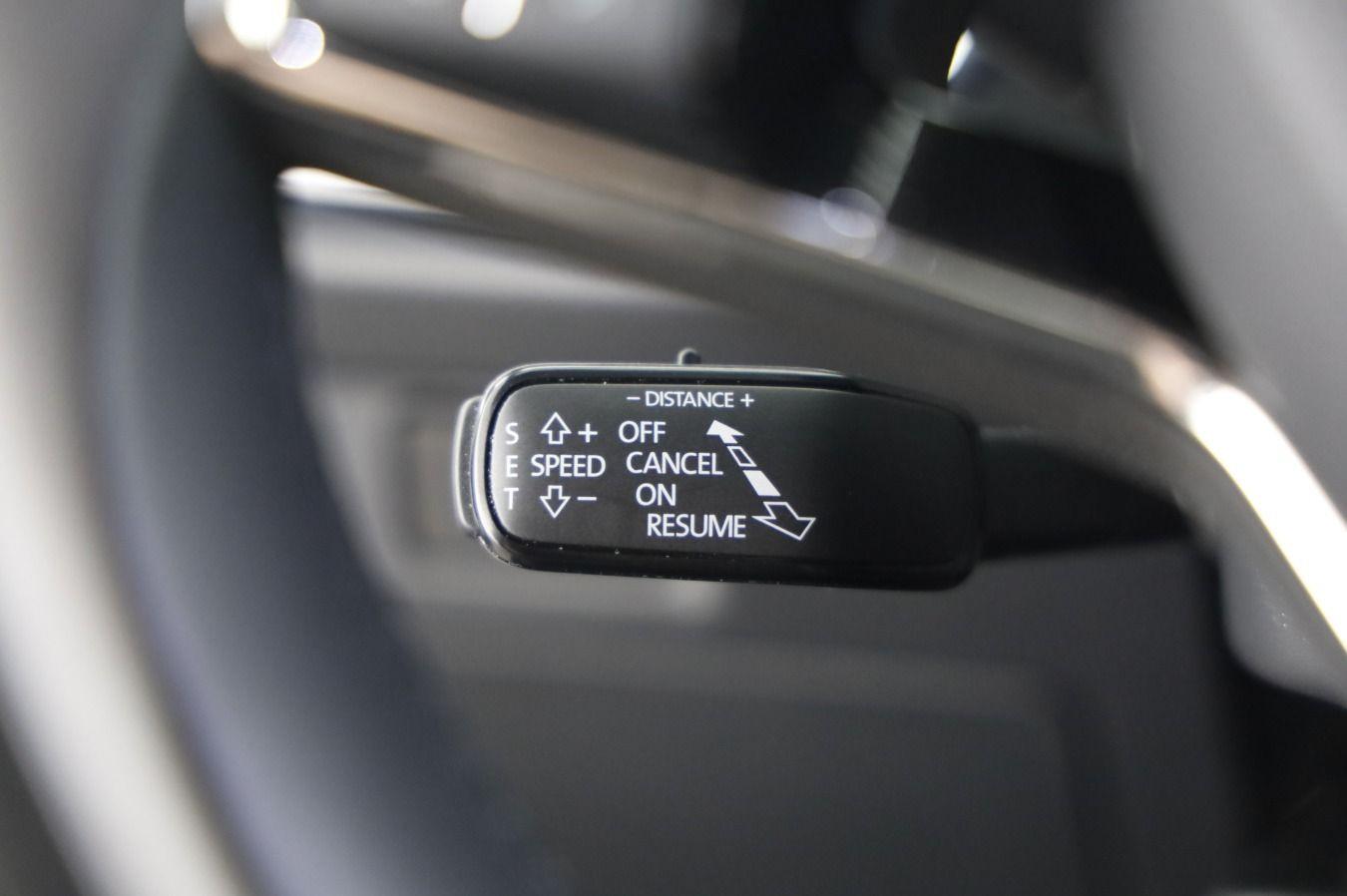 Skoda Enyaq iV 50 Loft*SHZ*NAV*ACC*LANE*APP*LED*SIDE**