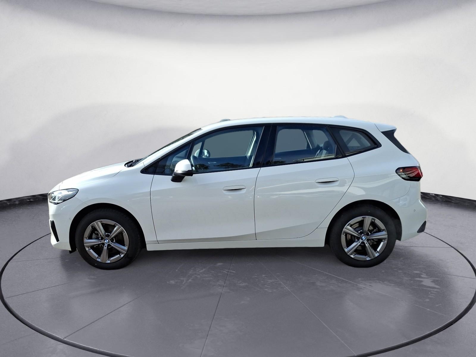 BMW 220i Active Tourer Steptronic DCT AHK