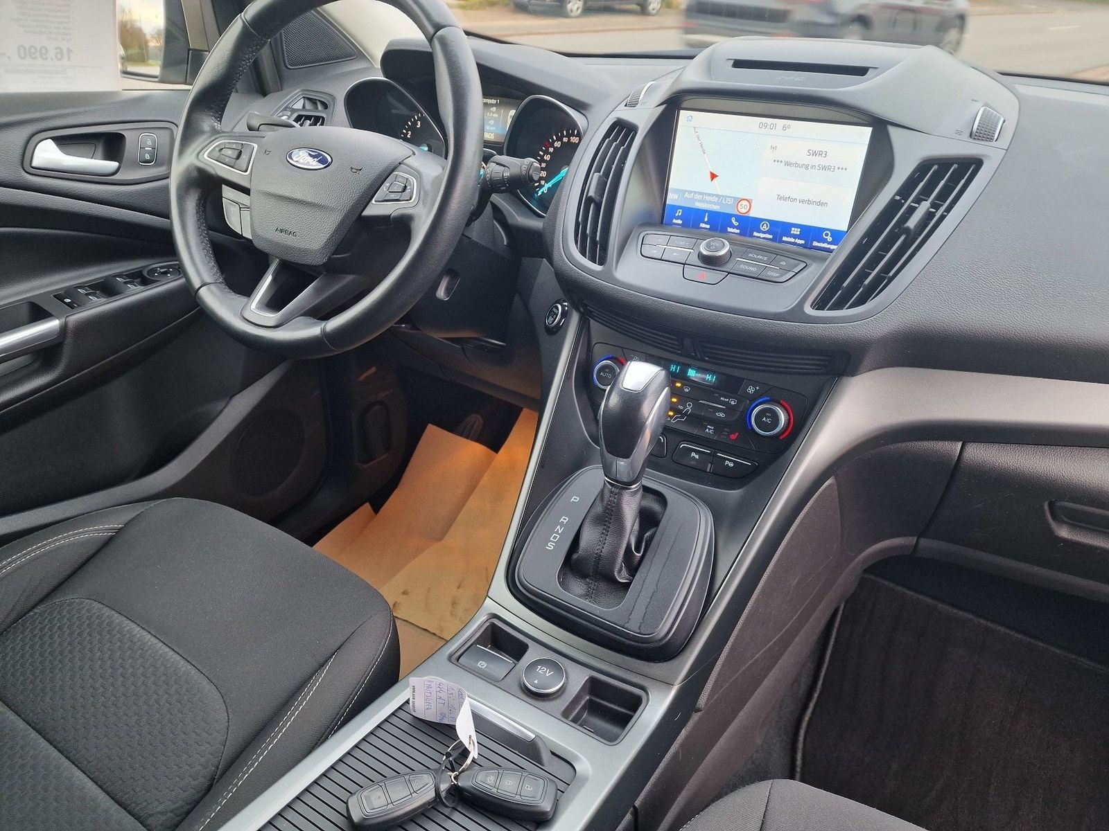 Fahrzeugabbildung Ford Kuga Cool & Connect, AHK,Winterpaket