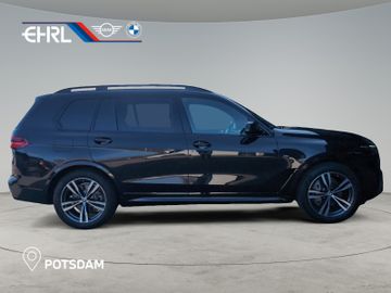 BMW X7 - 7