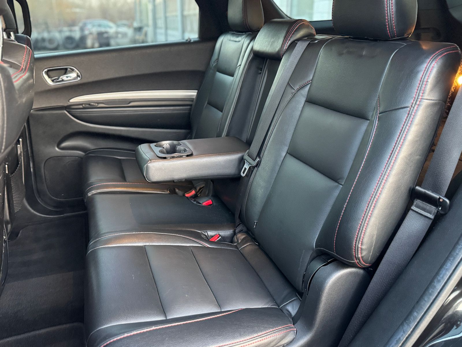 Fahrzeugabbildung Dodge Durango 4x4 5.7 V8 HEMI 20Zoll Leder AHK Navi