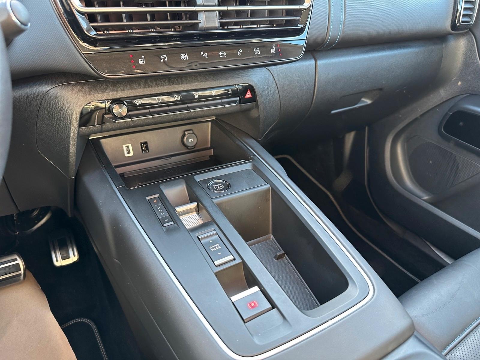 Citroën C5 Aircross Shine Pack mit AHK, Panorama, Sitzhg