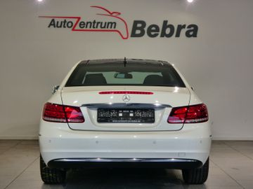 Mercedes E 200 - 6