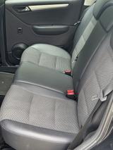 Mercedes-Benz A 180 AVANTGARDE Autotronic - Mercedes-Benz A 180 aus 2012