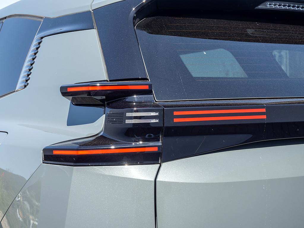 Citroën C5 Aircross Plug In- Hybrid MAX HUD NAVI On Boar