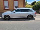 Audi A4 Avant 2.0 TDI - Audi 80: Kombi