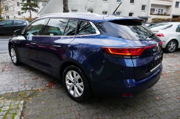 Fahrzeugabbildung Renault Megane IV E-Tech 160 Grandtour Zen
