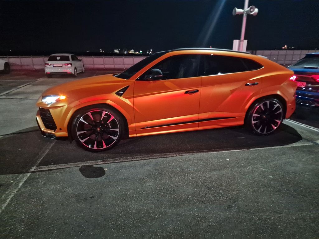 Lamborghini Urus