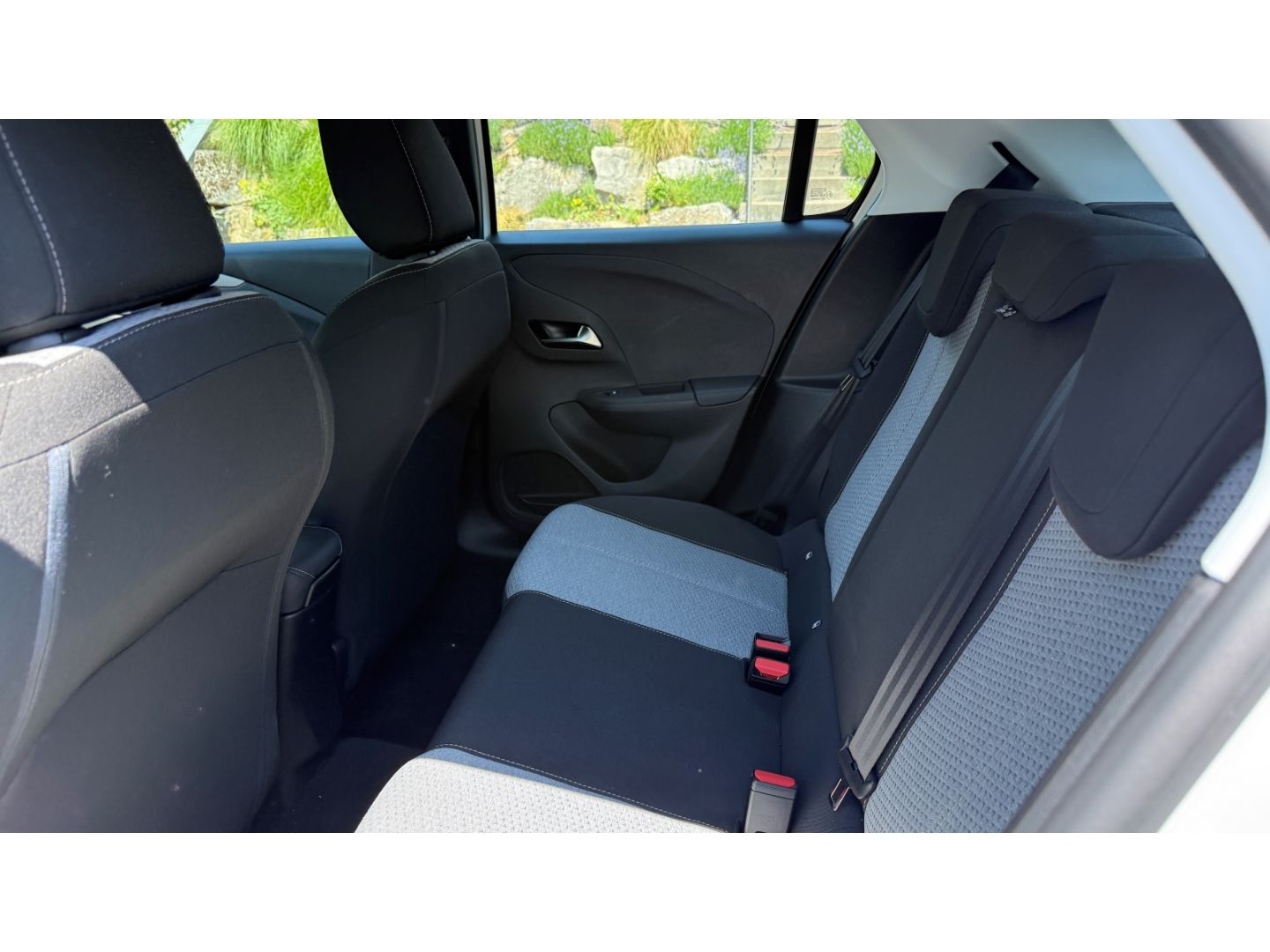 Fahrzeugabbildung Opel Corsa F Basis Apple CarPlay Android Auto Musikst