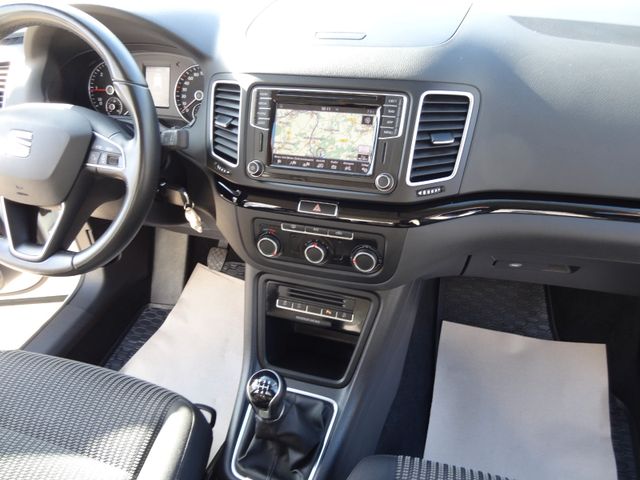 Fahrzeugabbildung Seat Alhambra Style Allrad/1.Hd/Kamera/Navi/AHK/