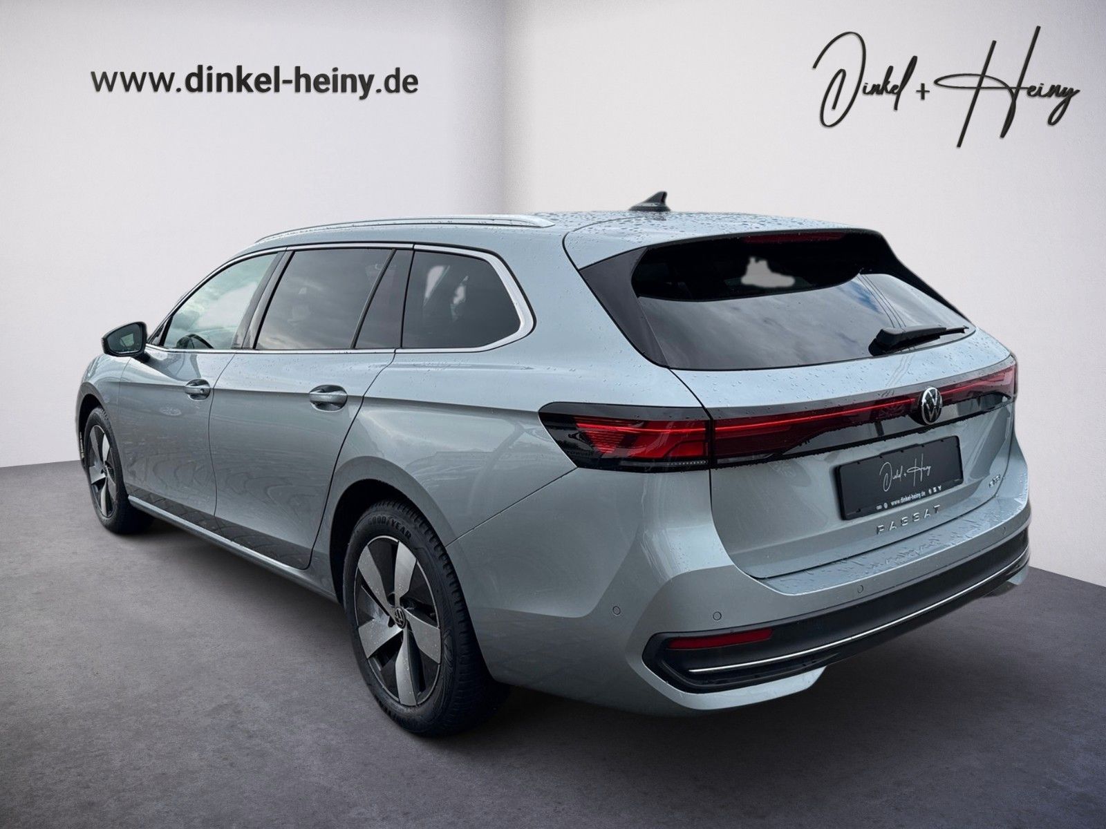Fahrzeugabbildung Volkswagen Passat Variant 1.5 eTSI Business