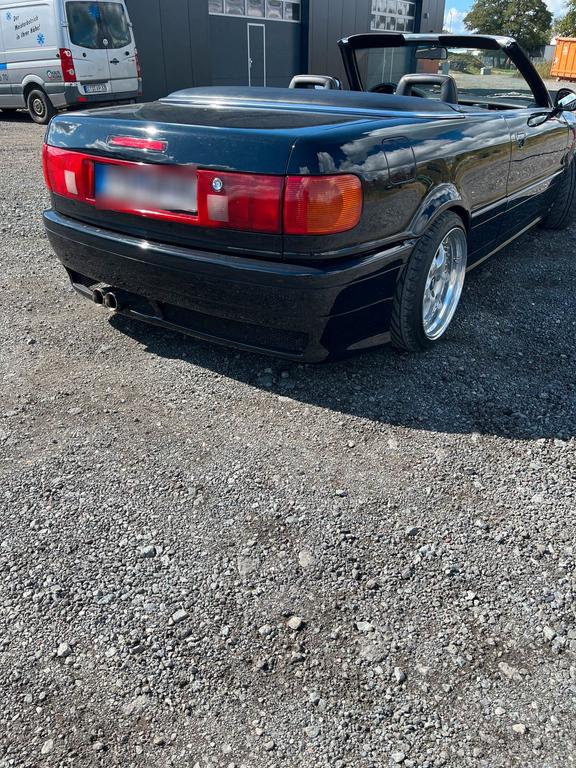 Audi 80