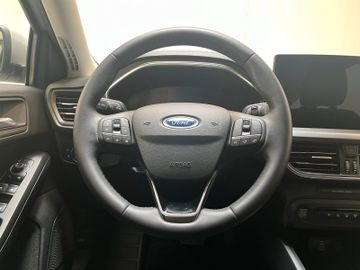 Ford Focus - 10