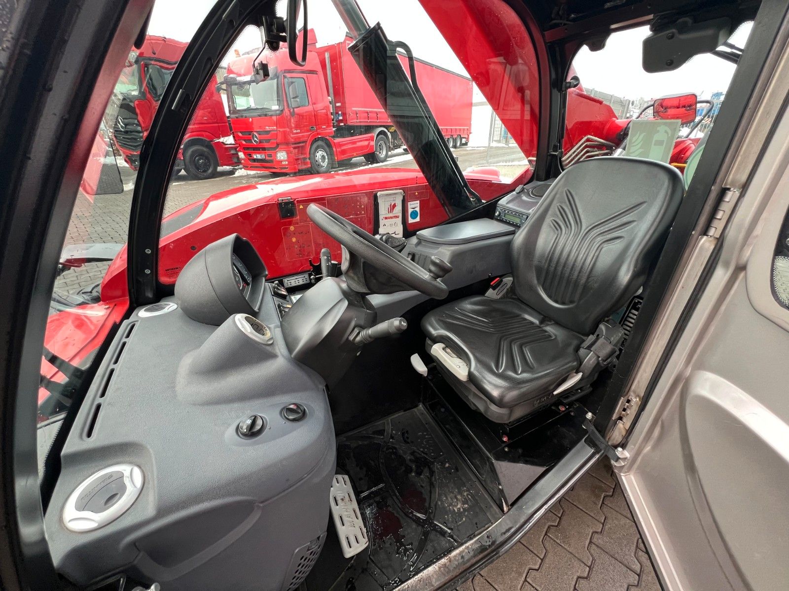 Fahrzeugabbildung Manitou MT 625 H / 2.042h / 2021 / Teleskoplader