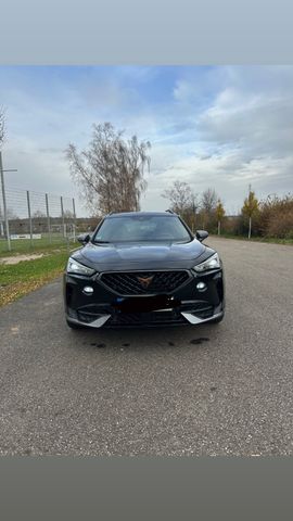 CUPRA Formentor 1.4 e-HYBRID 180kW VZ DSG VZ