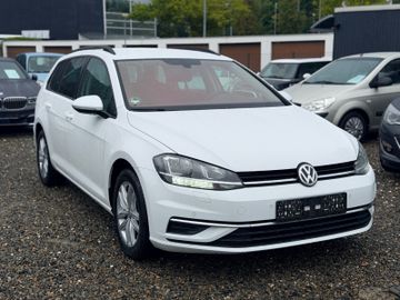 Volkswagen Golf - 2
