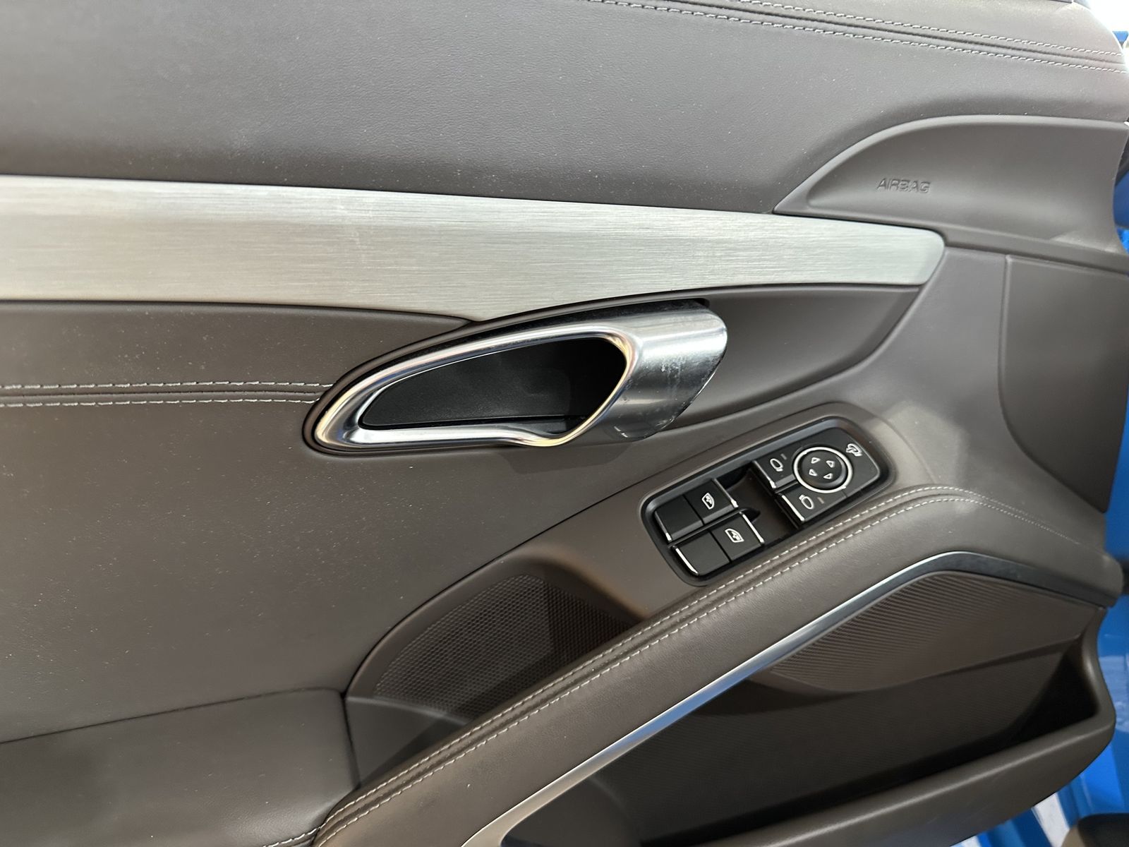 Porsche Boxster 718 Leder BOSE R.Cam Navi Sitzbelüftung foto 10