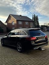 Mercedes-Benz C 250 DT EXCLUSIVE Auto. AHK  Panorama  - Mercedes-Benz C 250: D