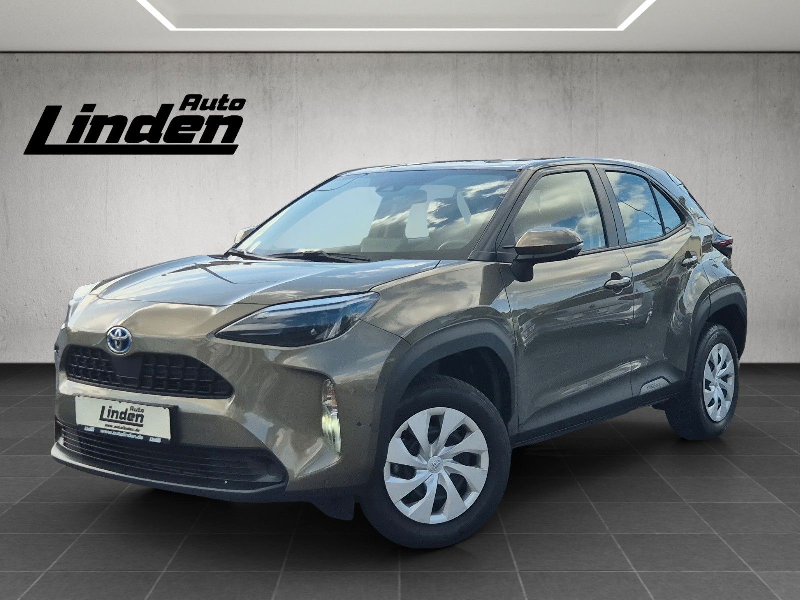 Toyota Yaris Cross Hybrid Business Carplay Navi SHZ LED