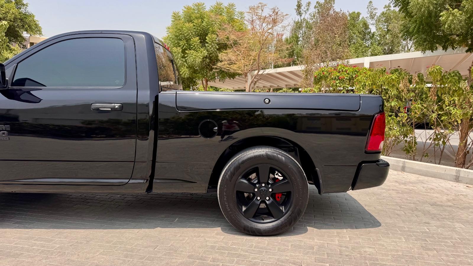 Dodge 5.7*V8*4X4*SINGLE*RAMBOX*CLEAN-CARFAX*AHK*NAVI*