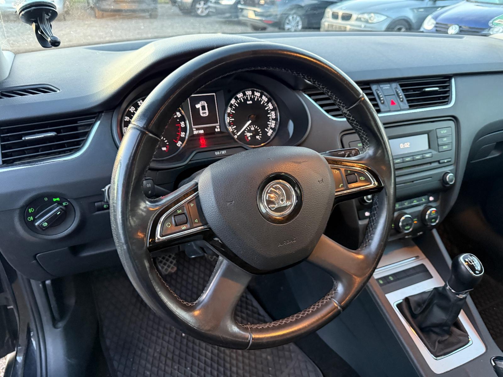 Skoda Octavia 2014 — photo 7