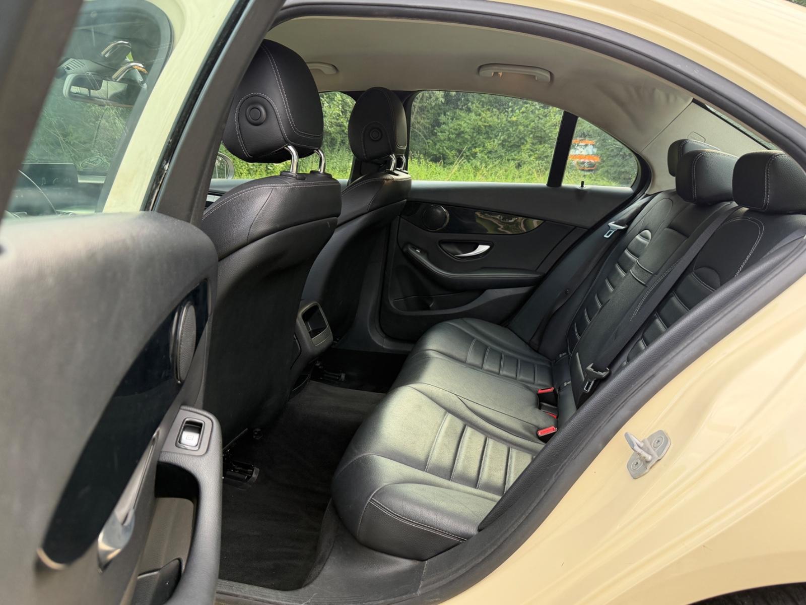 Mercedes-Benz C220d Lim. *Avantgarde *Leder *Navi *Kamera *SHZ