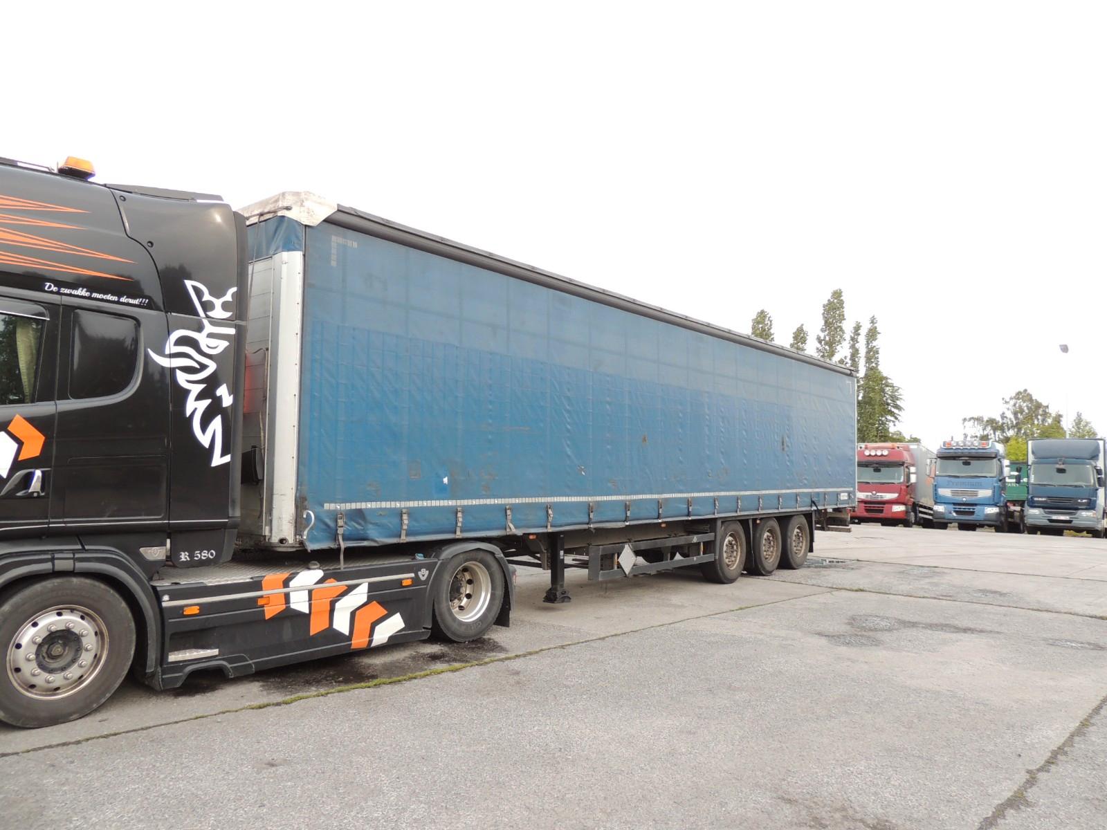 Schmitz Cargobull Tautliner COIL