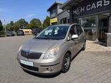 Toyota Corolla Verso 1.6 Sol Klima PDC AHK - gebrauchte Toyota Corolla Verso aus dem Jahr 2004