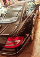 Mercedes-Benz CLK 500 AVANTGARDE Avantgarde - Mercedes-Benz CLK 500: Coupe