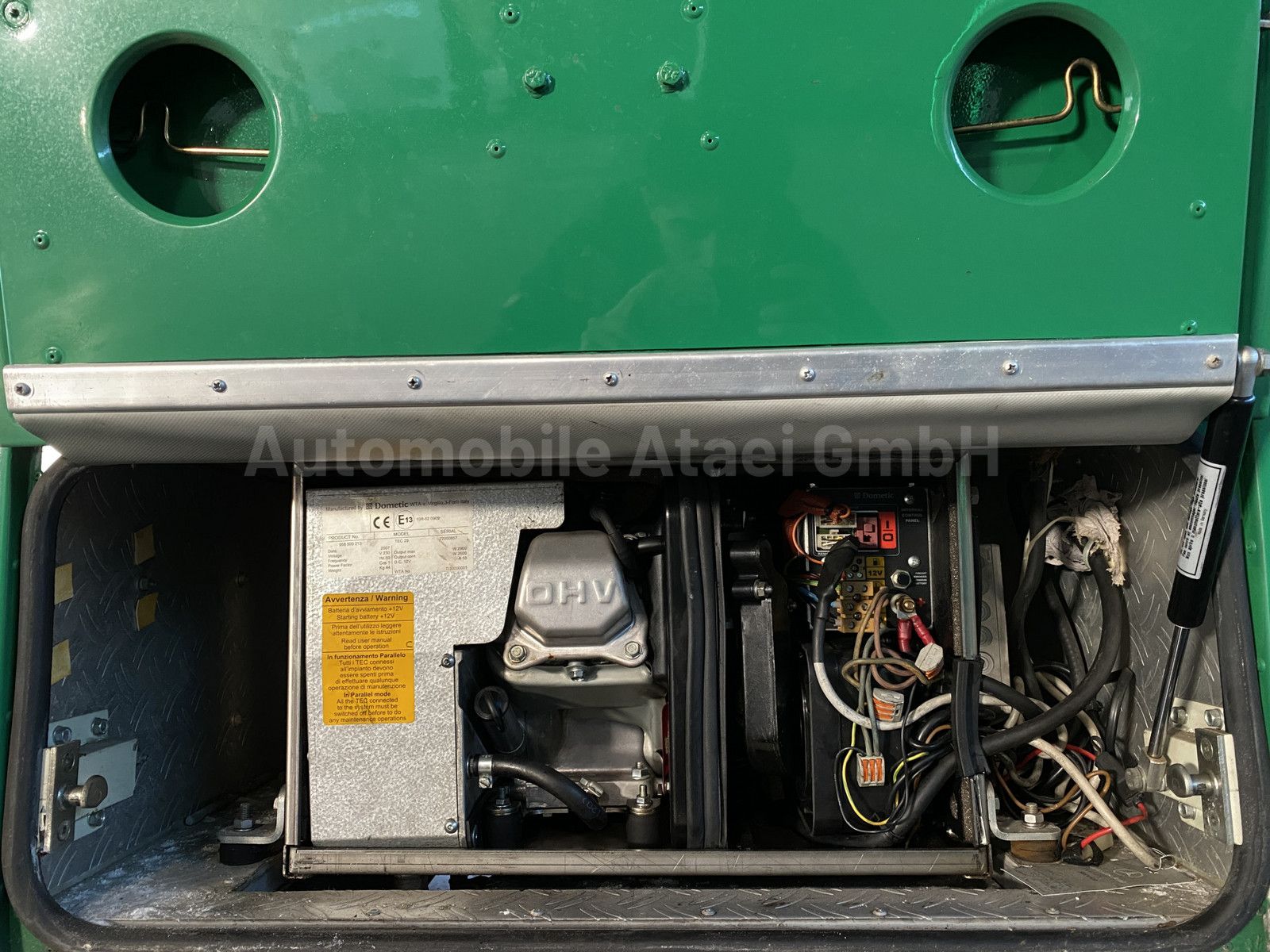 Fahrzeugabbildung Mercedes-Benz T2 811D *Behörde/ Camper* ORIGINAL 16.050 KM