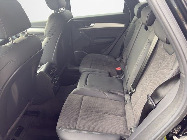 Fahrzeugabbildung Audi SQ5 3.0 TDI quattro 347 kW *Rückfahrkamera*