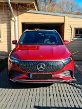 Mercedes-Benz EQA 300 4MATIC  AMG Style - Mercedes-Benz 300: 4matic