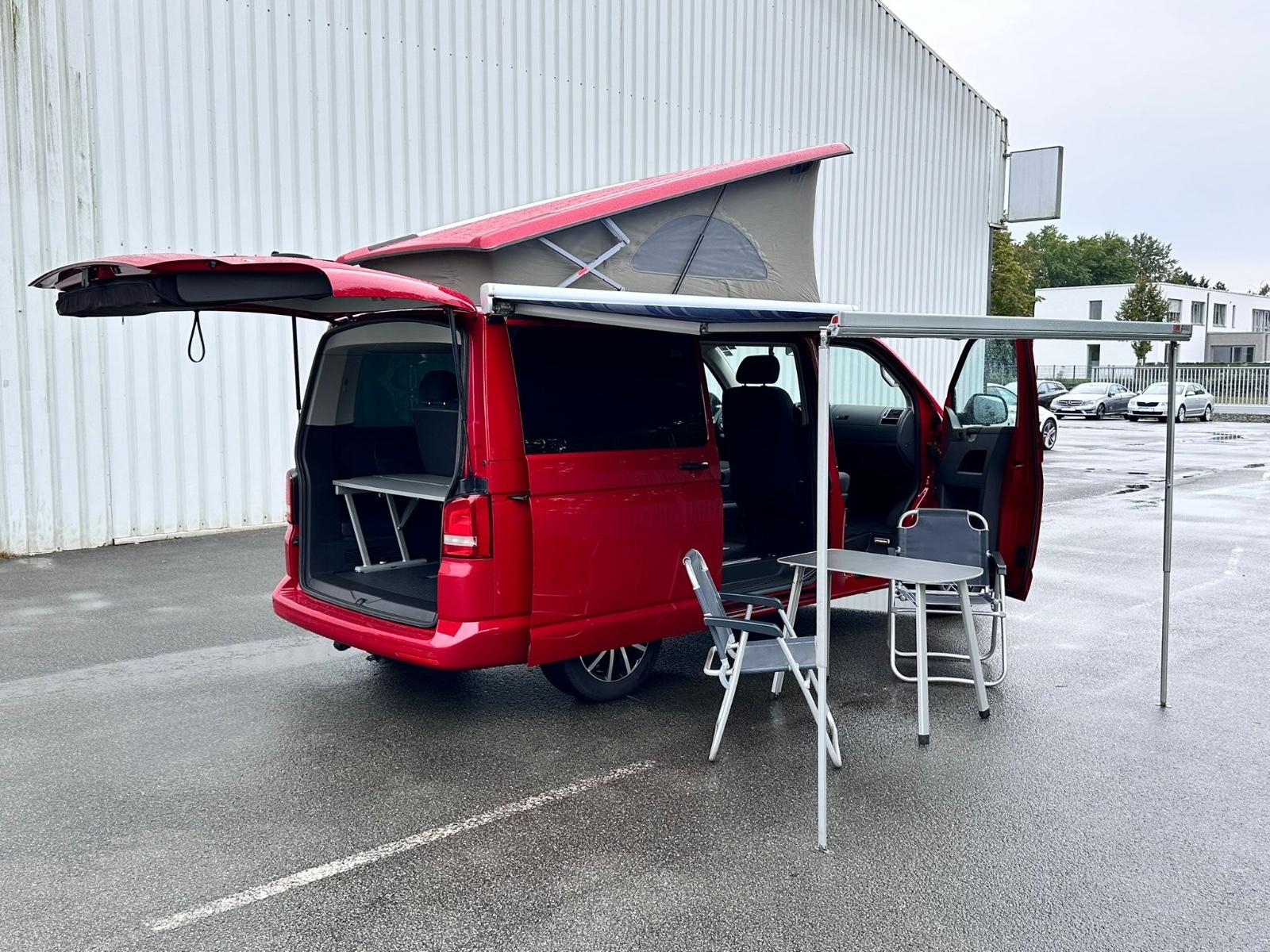 Volkswagen T5 California 2.0 TDI 180 ch DSG / Toit relevable / Chauffage auxiliaire / Store / Couchage