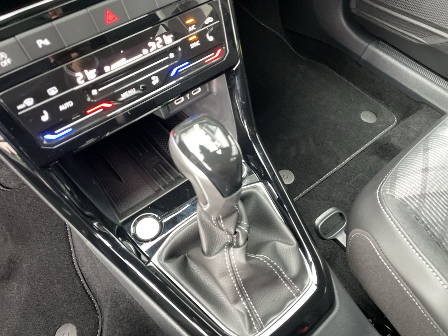 Volkswagen T-Cross - Bild 19
