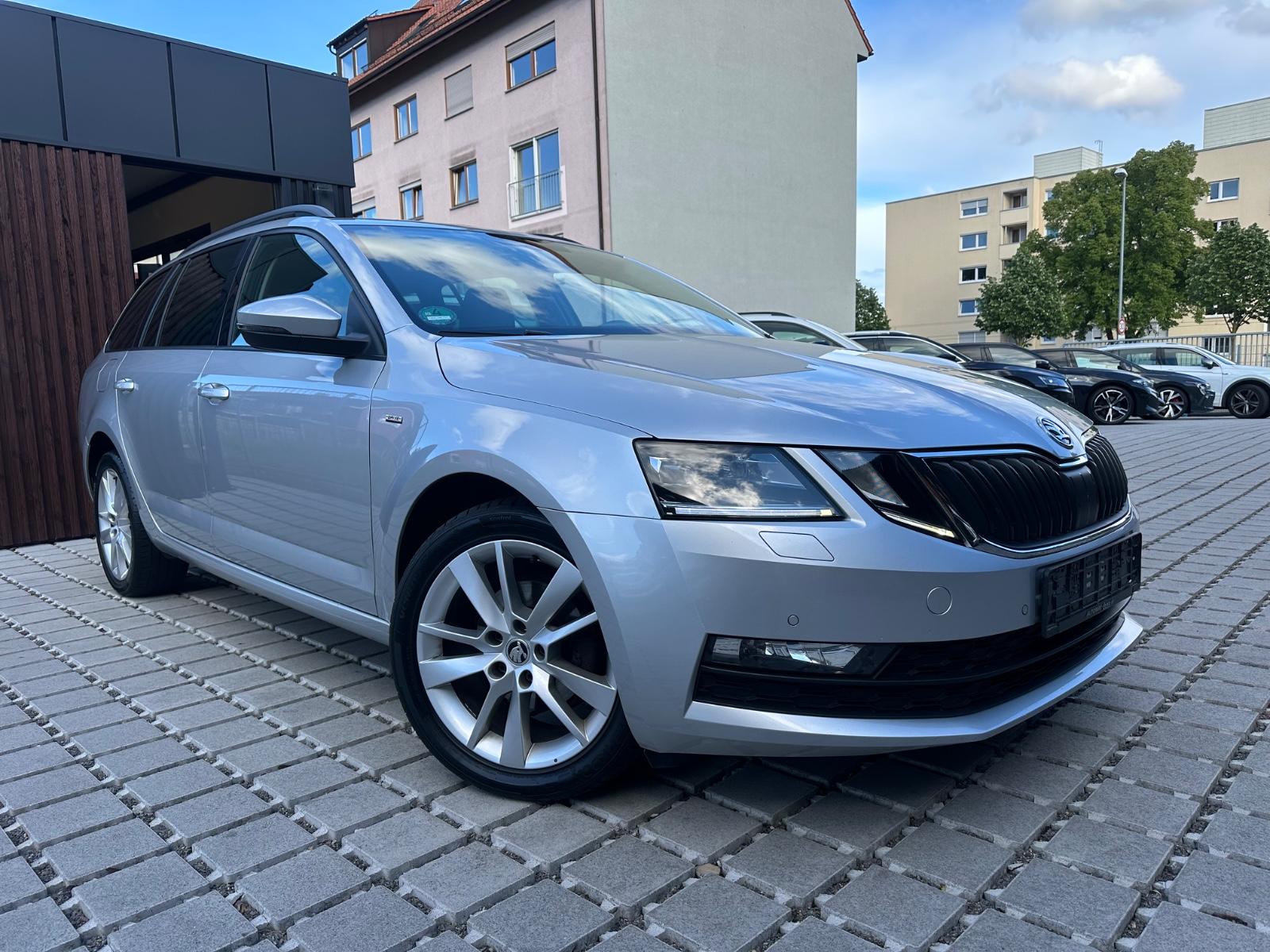 Skoda Octavia 1.6 TDI Drive*Facelift*CarPlay*NAVI*PDC*