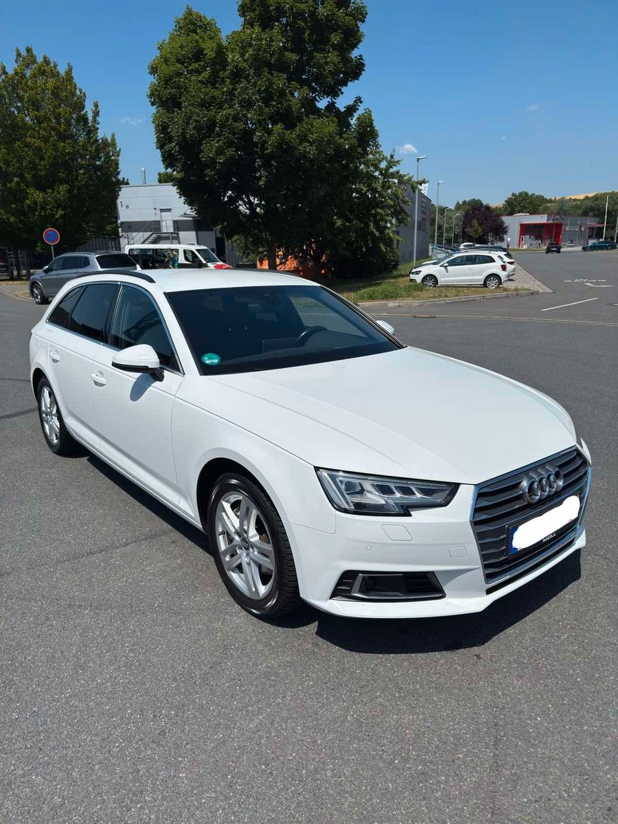 AUDI Audi A4 3.0TDI/Matrix/LED/ACC/AHK/ Alcantara