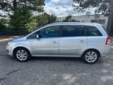 Opel Zafira B 1.8 Innovation "110 Jahre" - Opel Zafira: Limousine