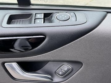 Bild 12 Ford Tourneo Custom 2.0 TDCi 320 L1 Sport - Navi - AH