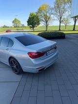 BMW 750i xDrive - - BMW 7er Reihe Gebrauchtwagen in Stuttgart