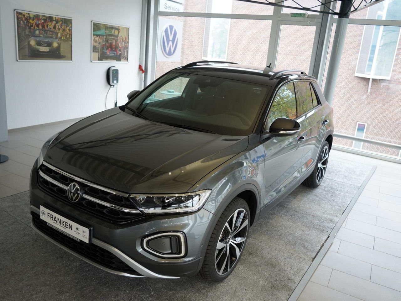 Volkswagen T-Roc 2.0 TDI Style Black Style IQ AHK KAMERA foto 2