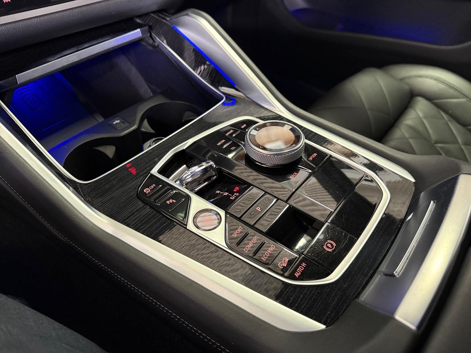 BMW X6i M60 xDrive*aLED*Navi*360*AHK*H&K*22"*Ambient
