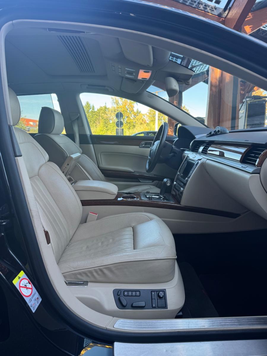 Volkswagen Phaeton 3.0 V6 TDI lang 4MOT. Tiptronic 5-Si...