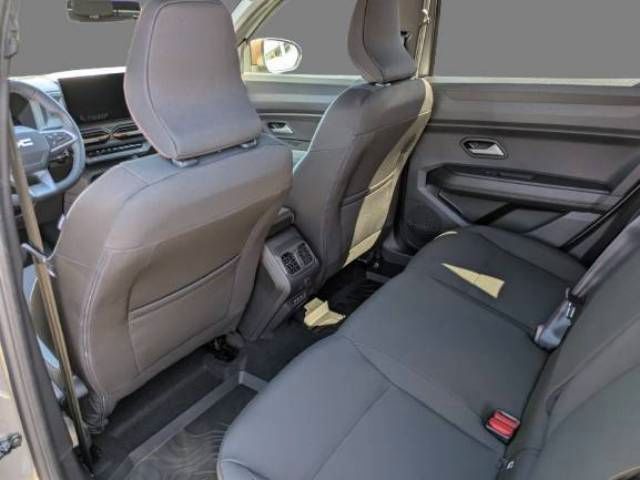 Fahrzeugabbildung Dacia Bigster Extreme TCe 130 4x4