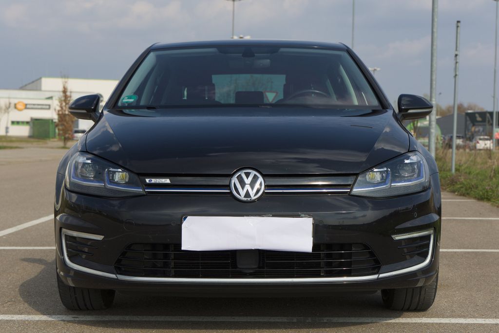 Image of Volkswagen Golf